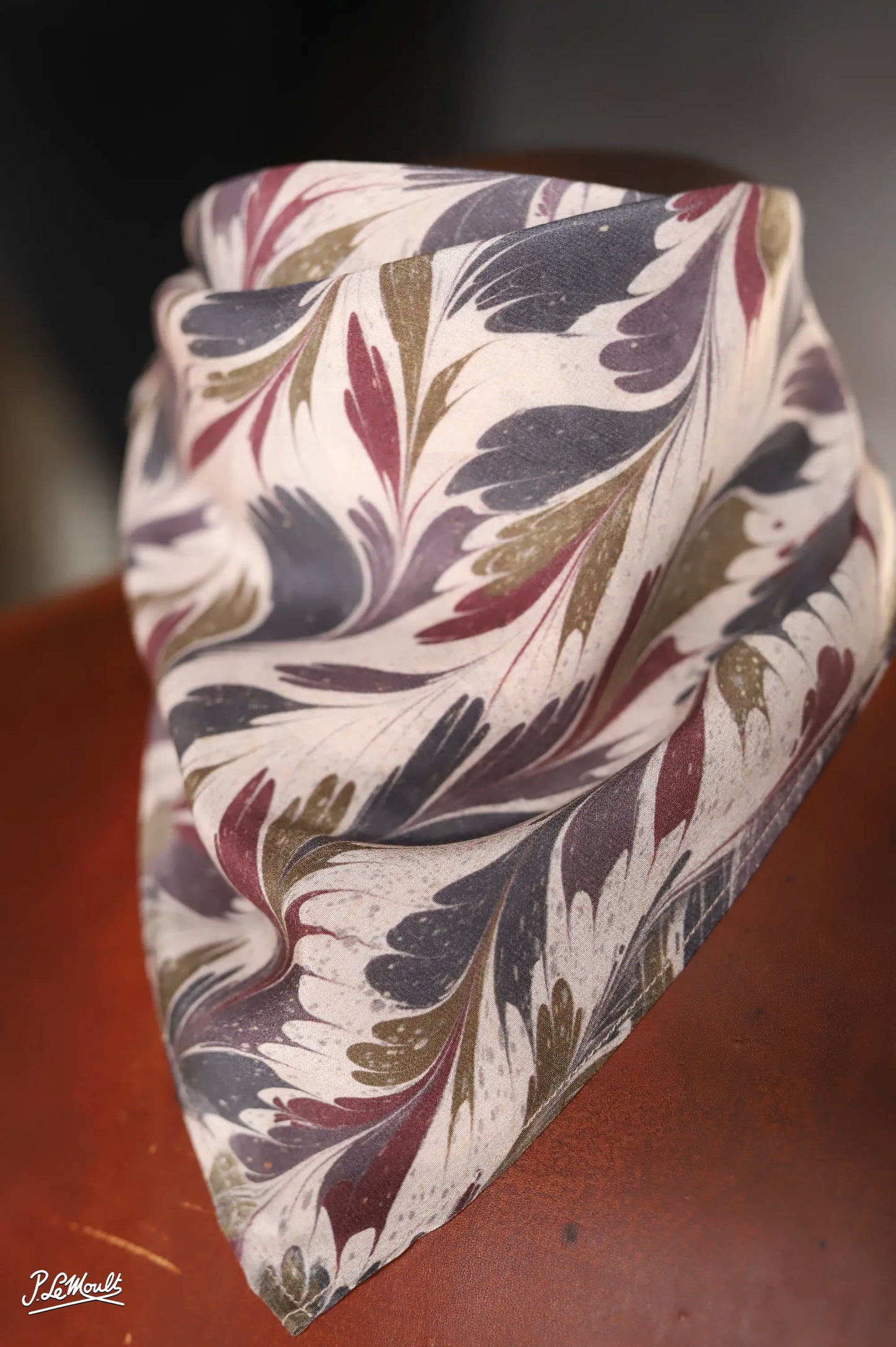 SHAWL BEIGEᴹᴬᴿᴮᴸᴱᴰ 100% SILK Twill Feathers