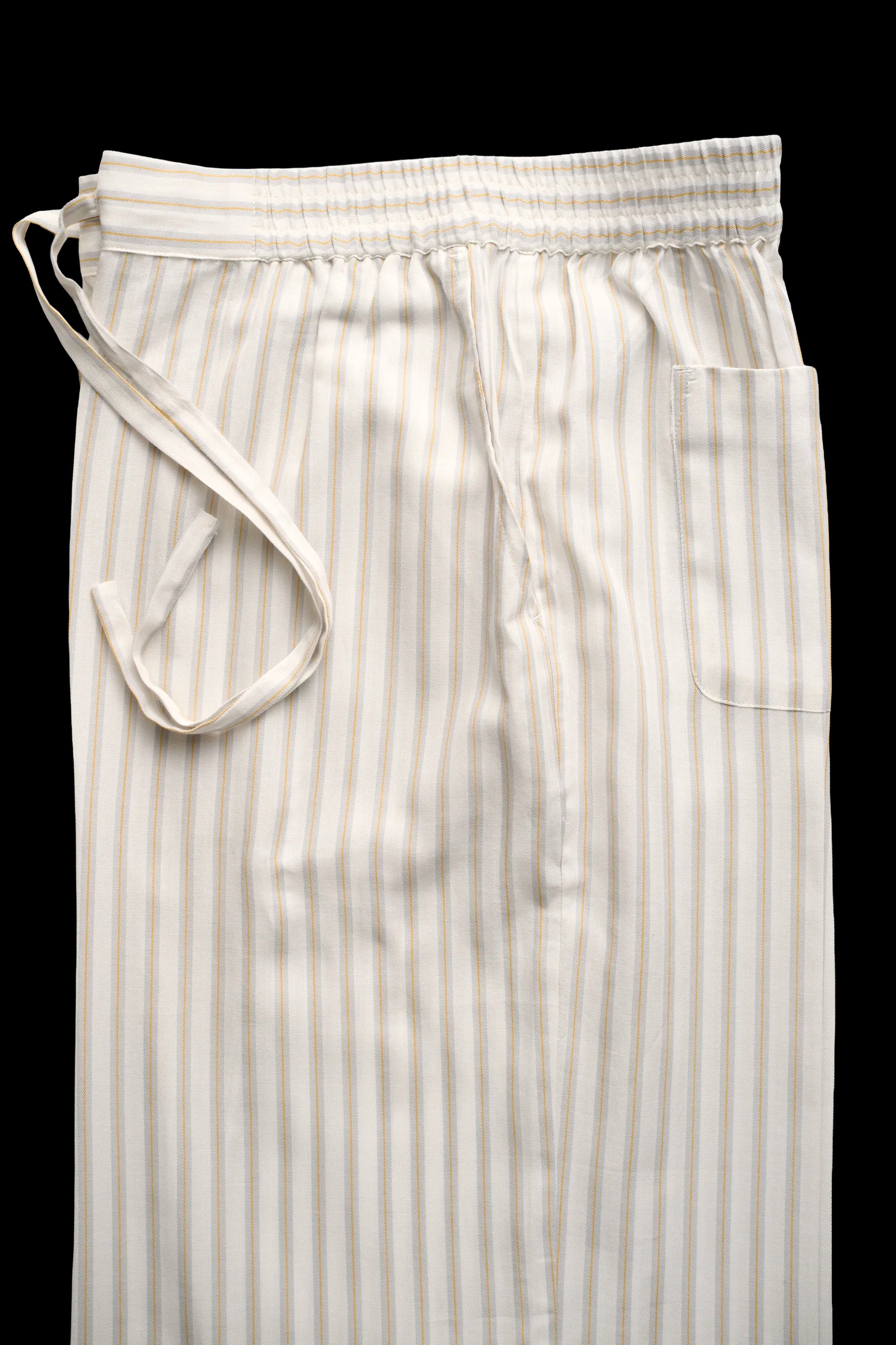 9138_BUTTON-TROUSERS_OFFWHITE-Gray-gold