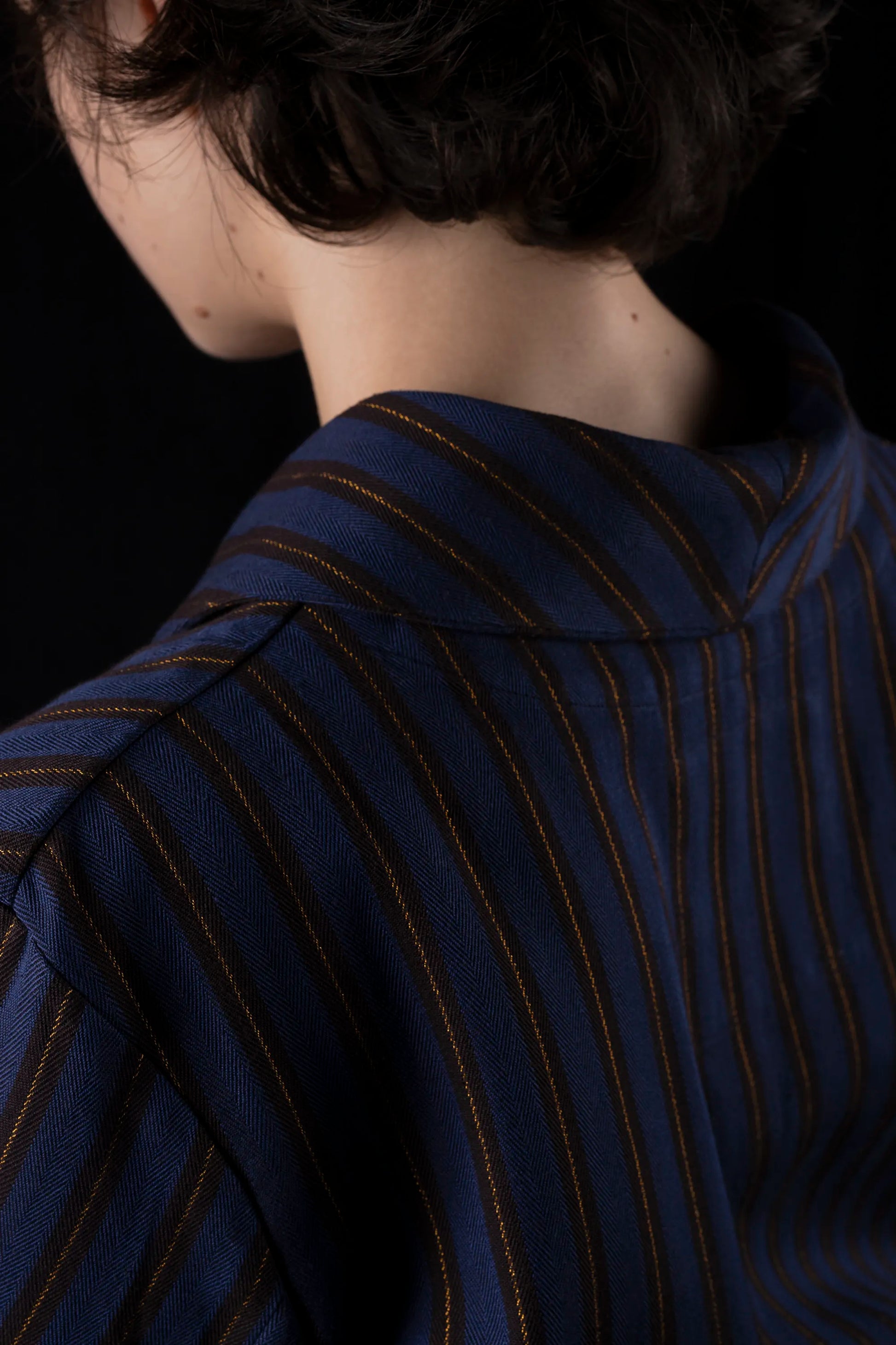 9132_DRESSING-GOWN_NAVY-Mocha-gold