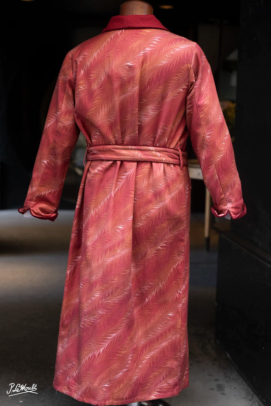 9169_DRESSING-GOWN_REDᴹᴬᴿᴮᴸᴱᴰ