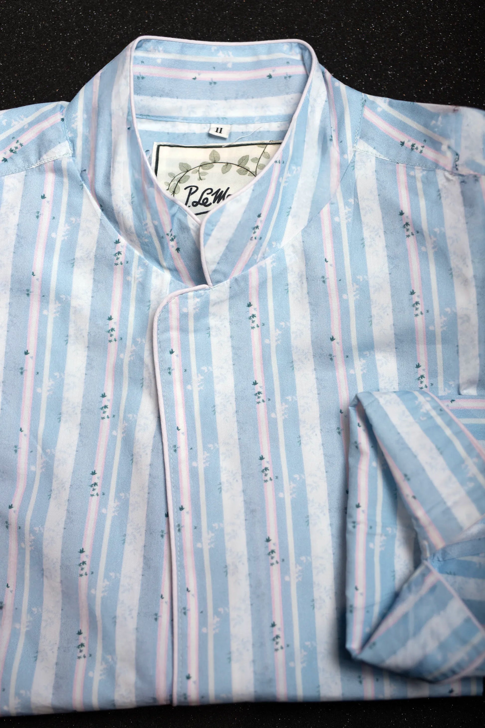 9113_NIGHT-SHIRT_PALEBLUE-White-green