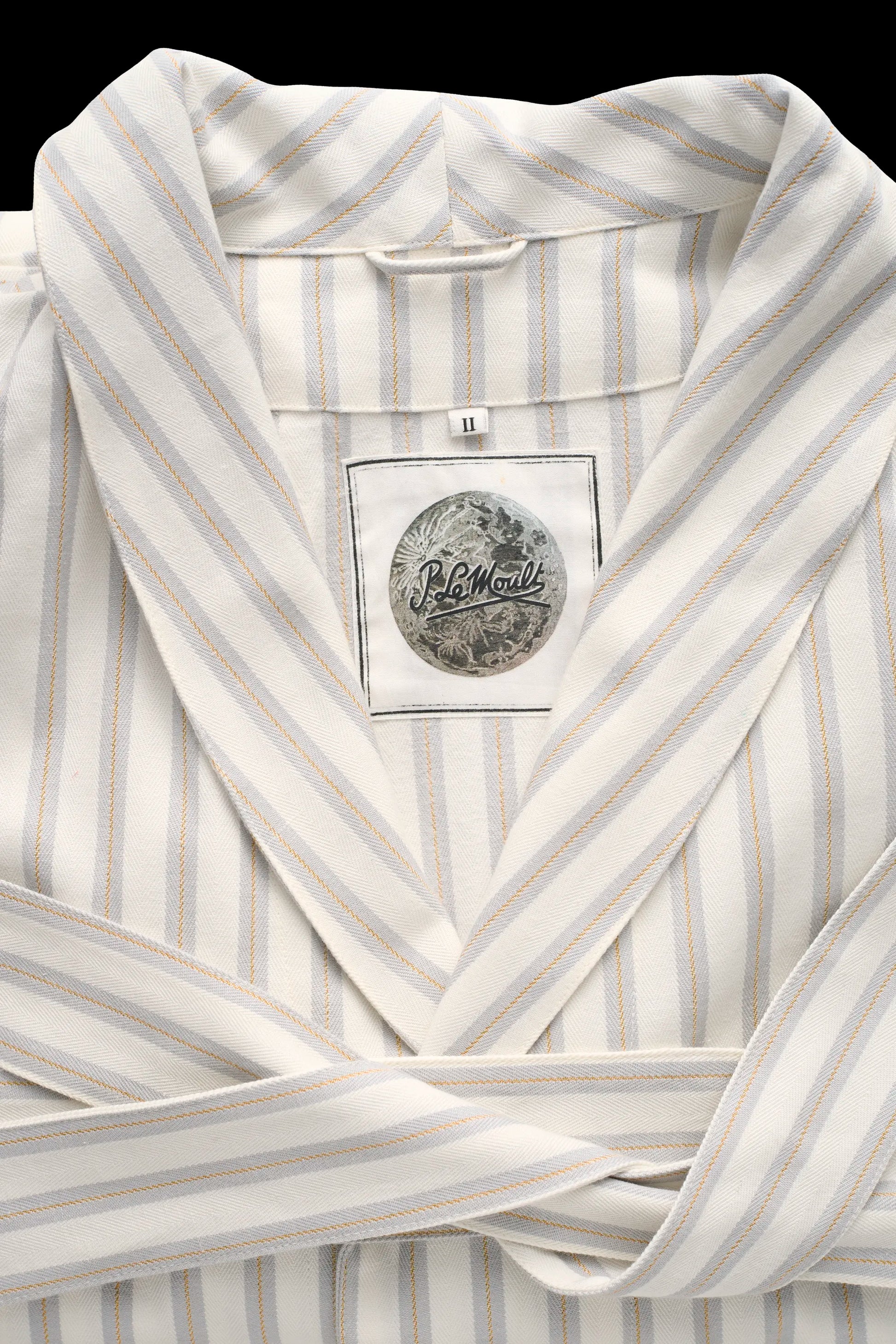 9132_DRESSING-GOWN_OFFWHITE-Gray-gold