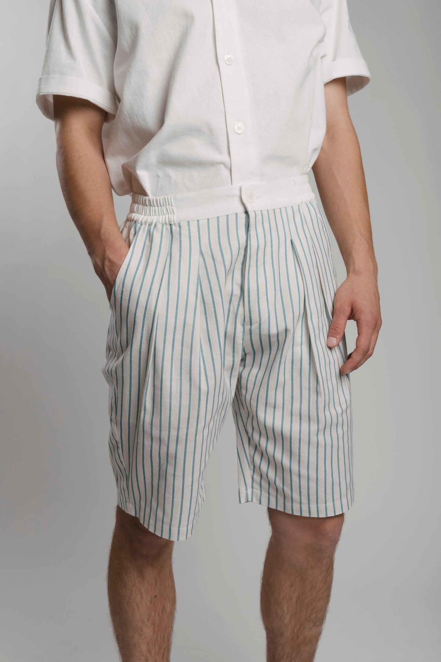 9041_SHORTS_AQUA-Offwhite-white