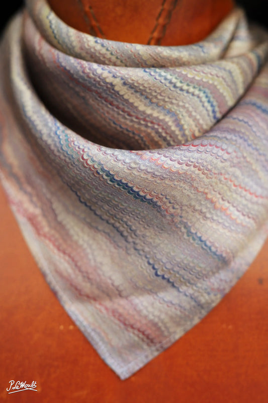 9172_SHAWL_FISHSCALEᴹᴬᴿᴮᴸᴱᴰ