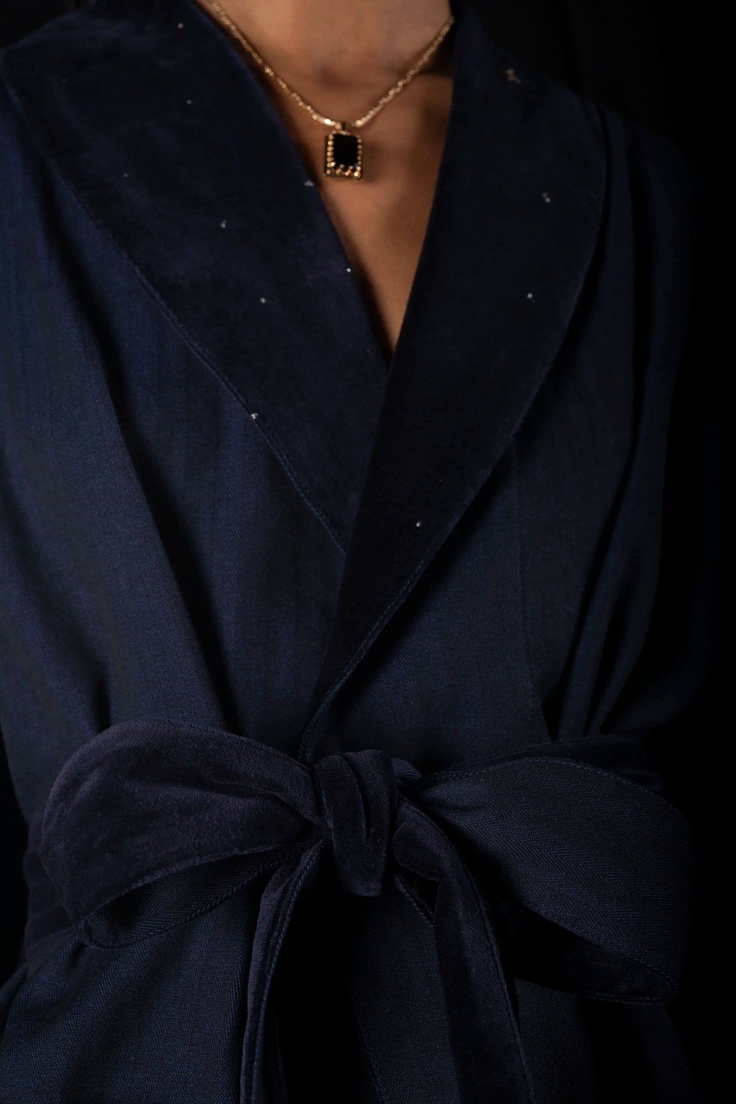 SMOKING-JACKET NAVY-Velvetblue with velvetblue taping 100% COTTON Herringbone-Thick, Velvet, Embroidered