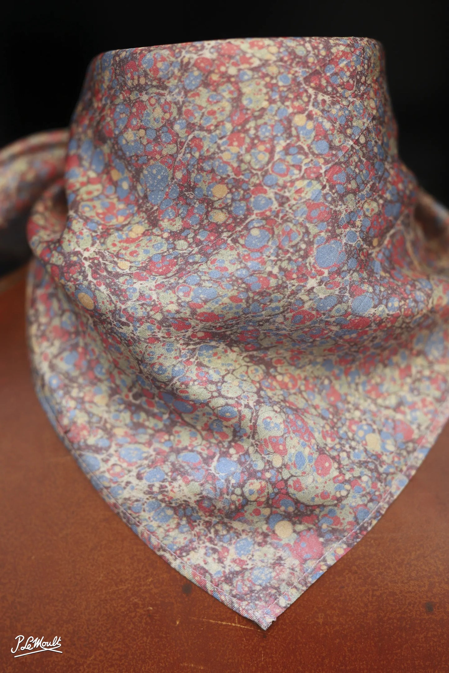 9172_SHAWL_PINKᴹᴬᴿᴮᴸᴱᴰ
