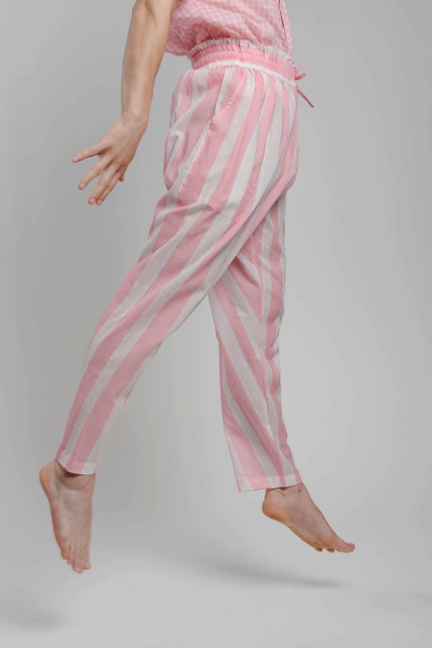 9053_FLOWY-TROUSERS_PINK-White