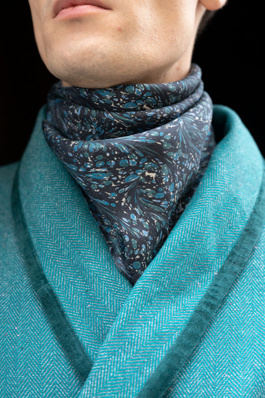 9212_SHAWL_TURQUOISENAVYᴹᴬᴿᴮᴸᴱᴰ