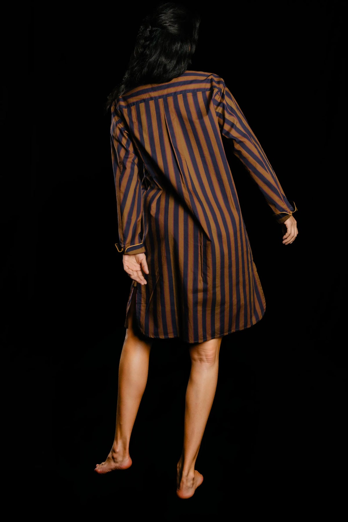 9211_NIGHT-SHIRT_NAVY-Brown-gold