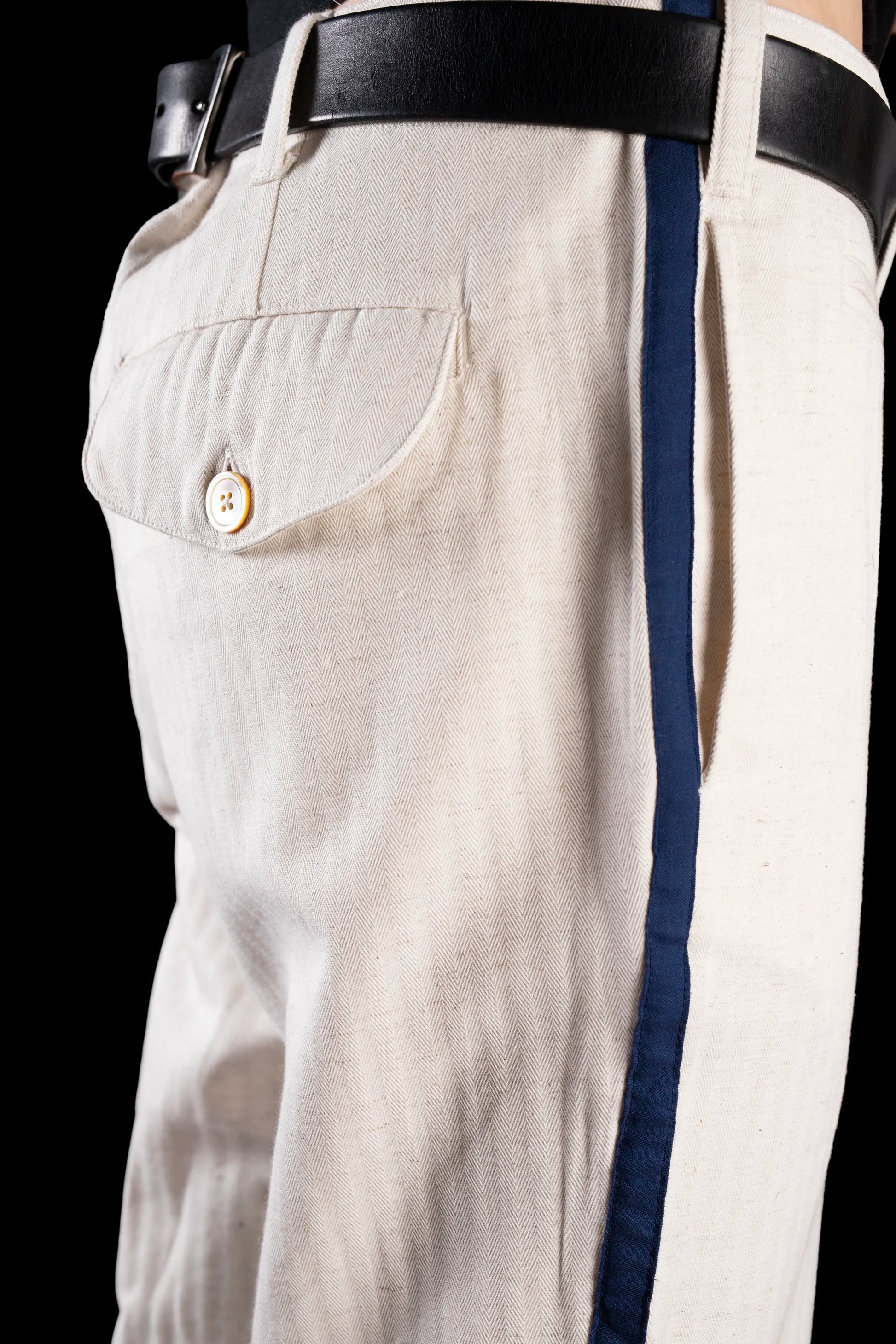 9183_HIGH-WAIST-TROUSERS_NATURAL-Navy