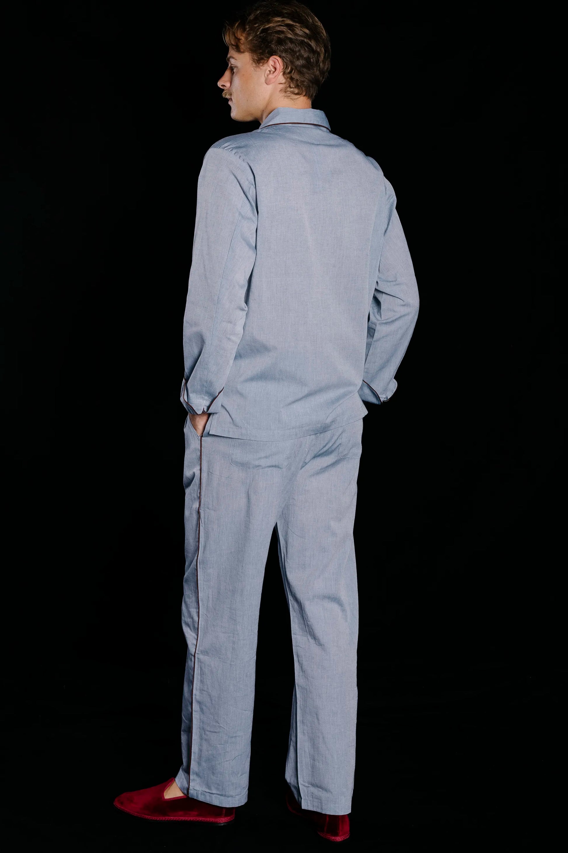 9239_PYJAMA_BLUESILVER-White-chocolate
