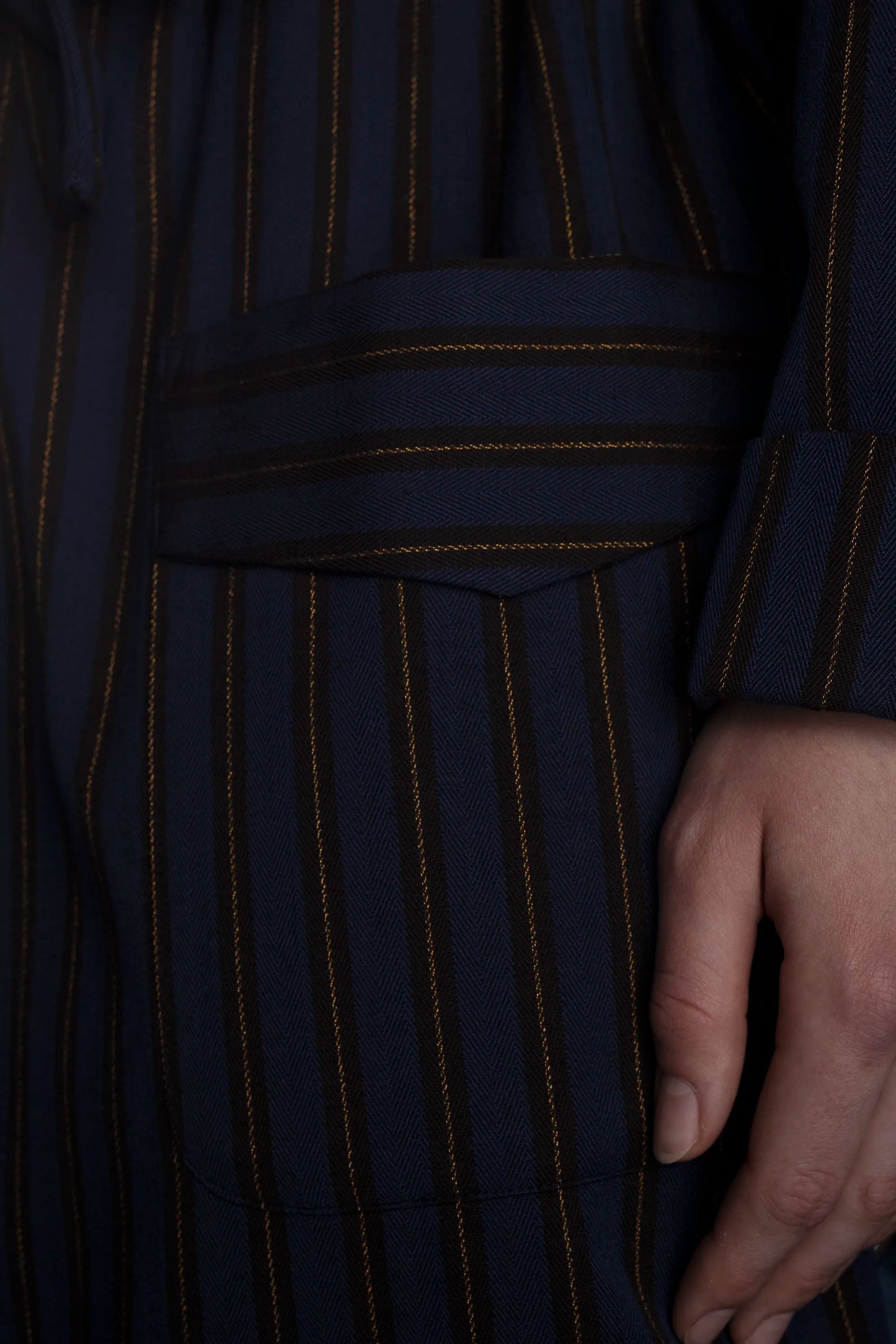 9132_DRESSING-GOWN_NAVY-Mocha-gold