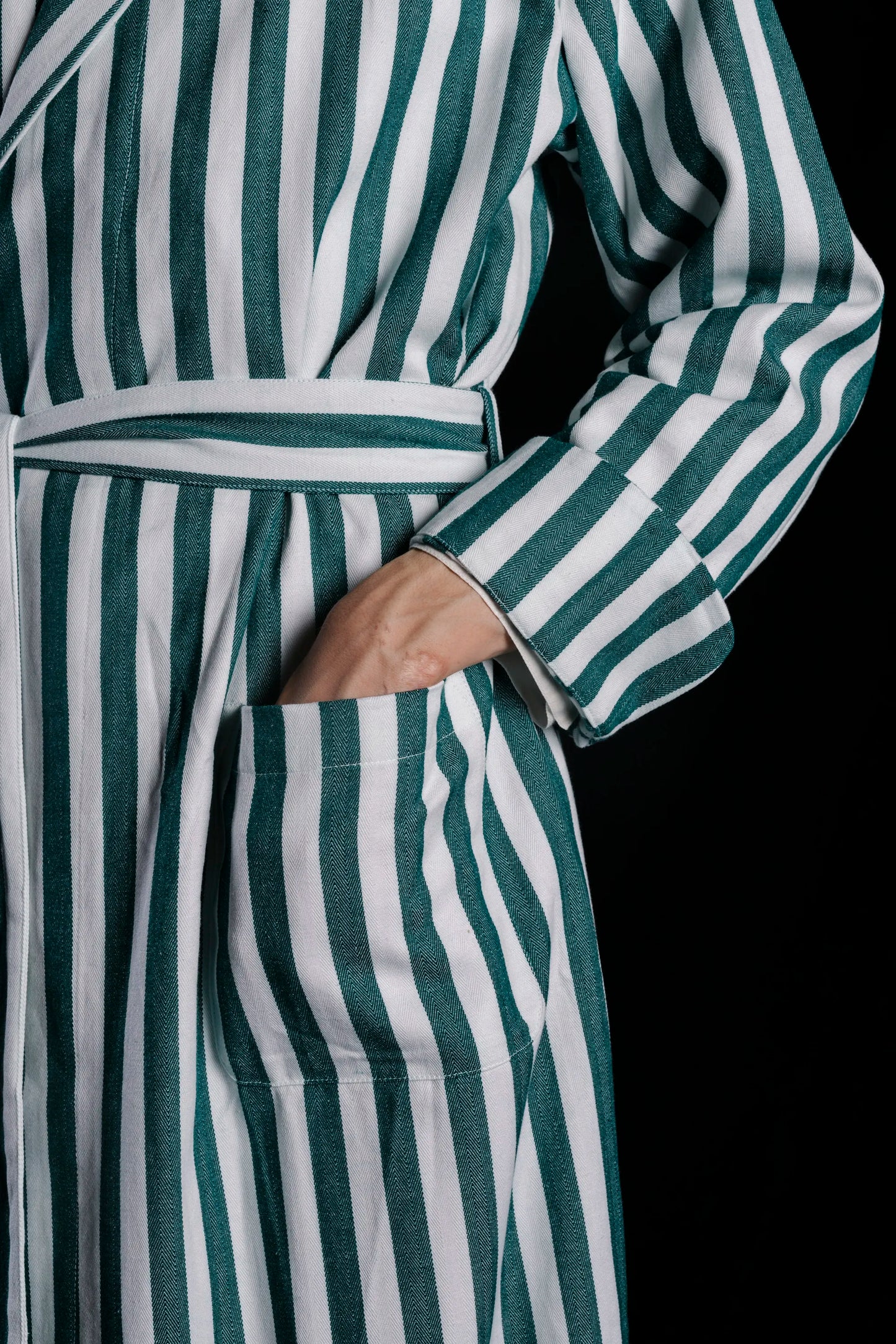 8859_DRESSING-GOWN_PETROL-White