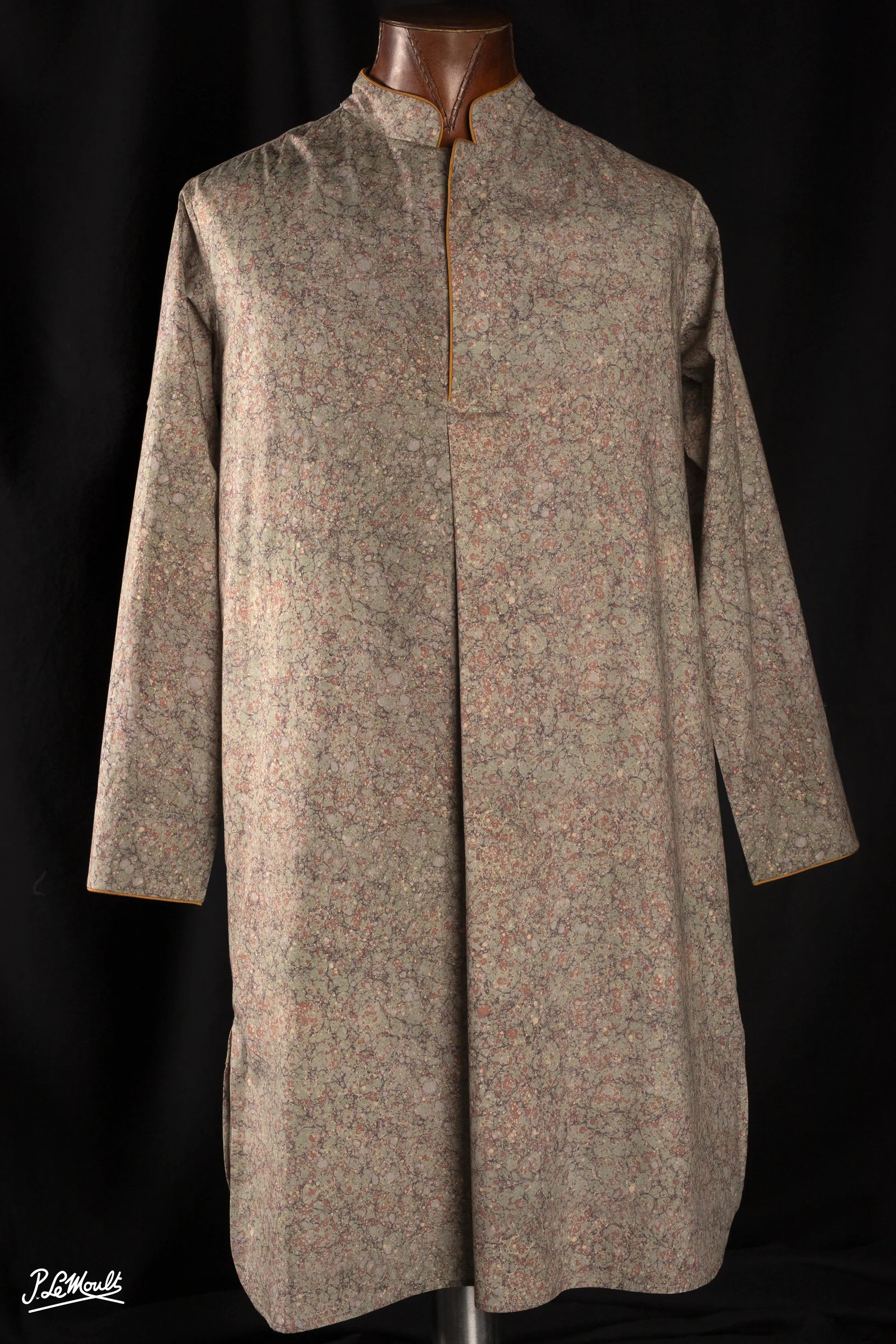 9163_NIGHT-SHIRT_GREENᴹᴬᴿᴮᴸᴱᴰ-Gold