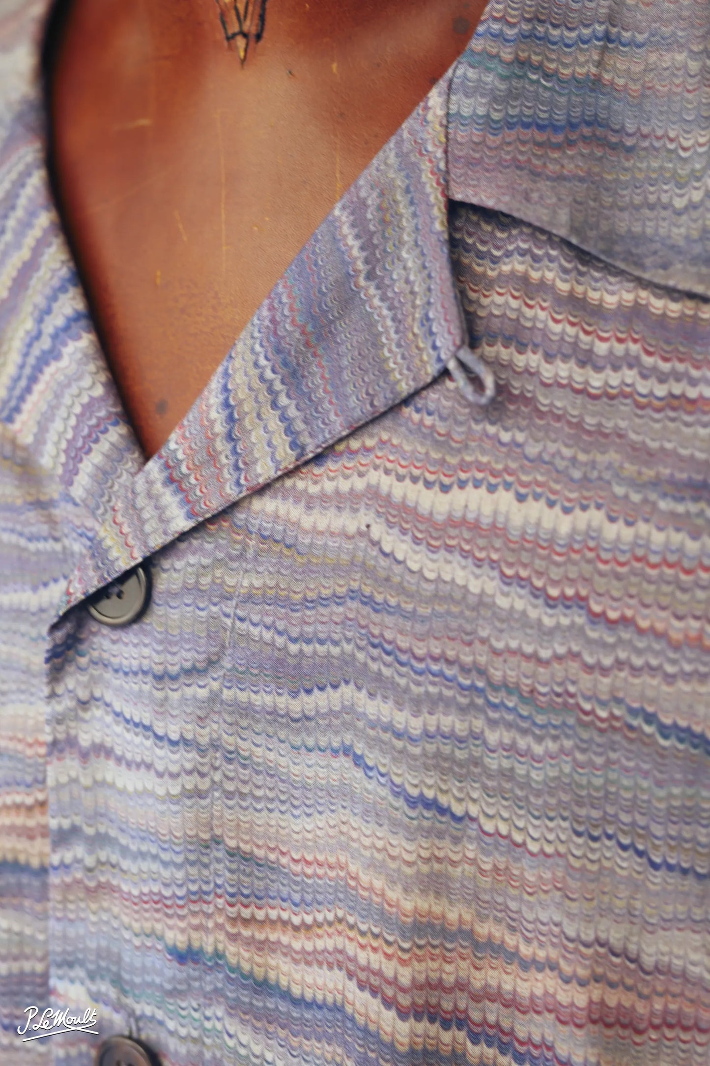 9167_CAYENNE-COLLAR-SHIRT-SHORT-SLEEVED_FISHSCALEᴹᴬᴿᴮᴸᴱᴰ