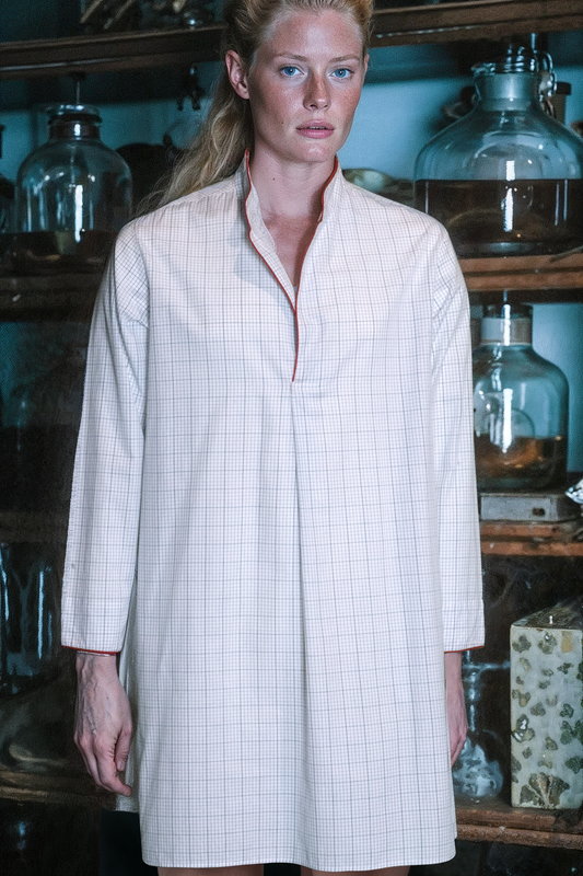 9102_NIGHT-SHIRT_WHITE-Blue-red