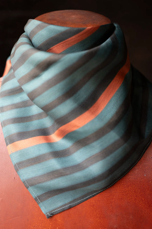 9222_SHAWL_PETROL-Ochre