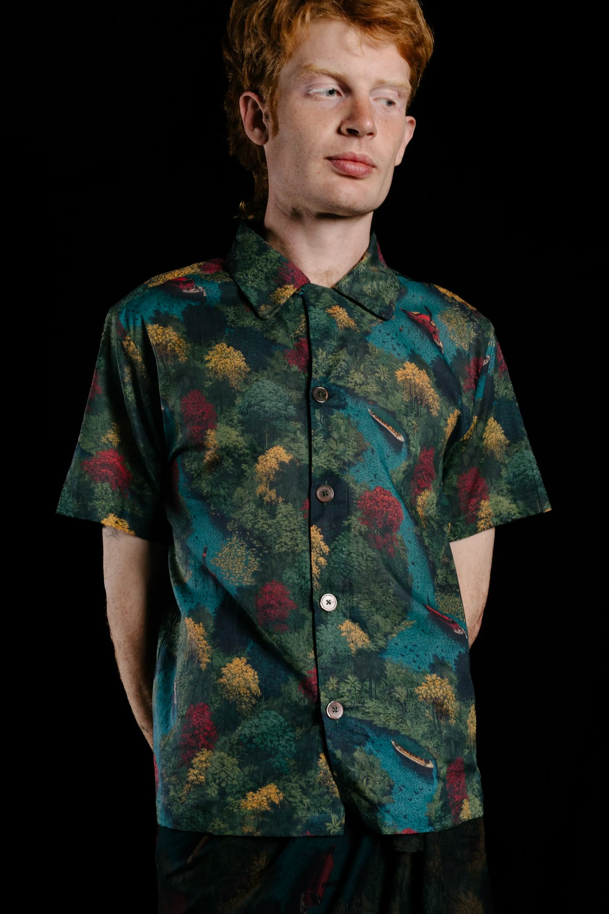 9259_CAYENNE-COLLAR-SHIRT-SHORT-SLEEVED_FORESTGREEN-Goldenyellow-red